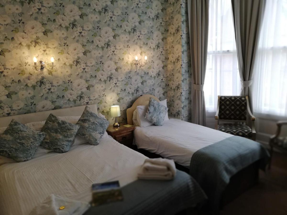 סקארבורו Esplanade Gardens B&B מראה חיצוני תמונה